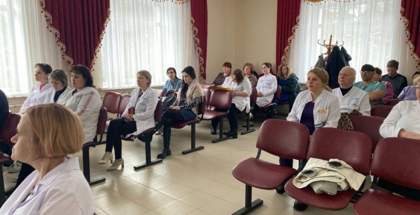 Сотрудники ГБУЗ КО «ОКТБ» посетили центральную межрайонную больницу в Кирове